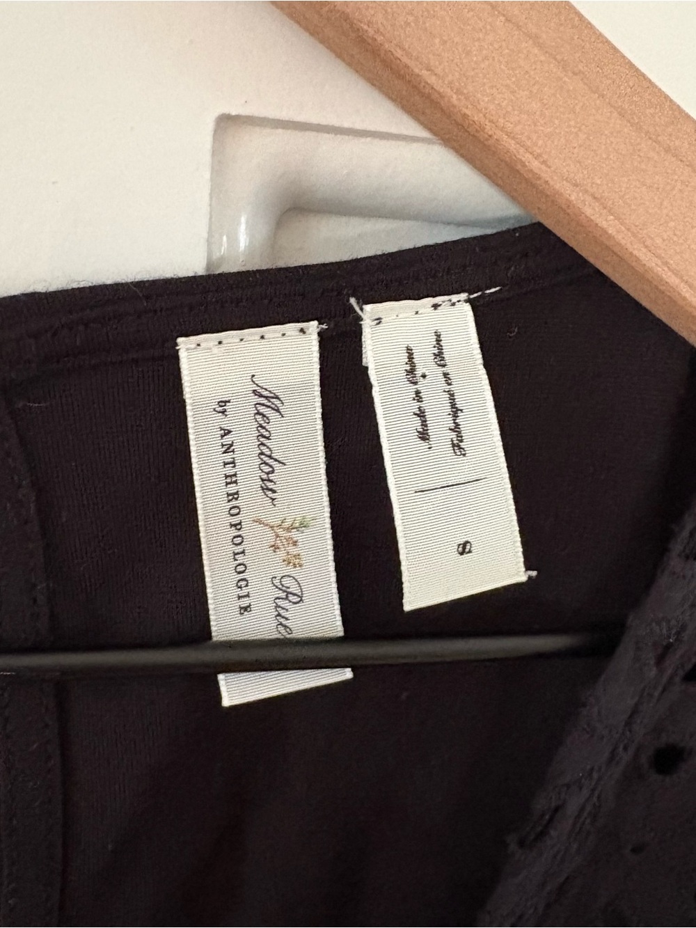 Anthropologie Meadow Rue Small Harriet Purple Floral Embroidered Black Top - Picture 4 of 7